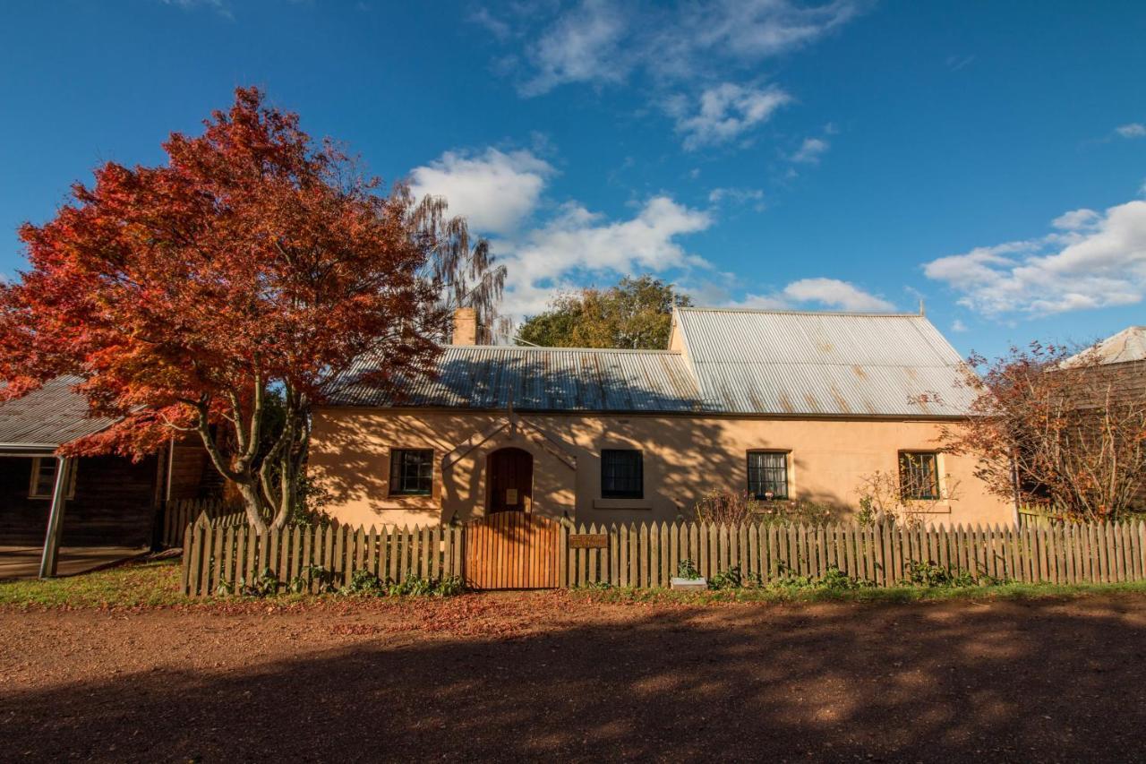 Brickendon Guest House Longford ภายนอก รูปภาพ